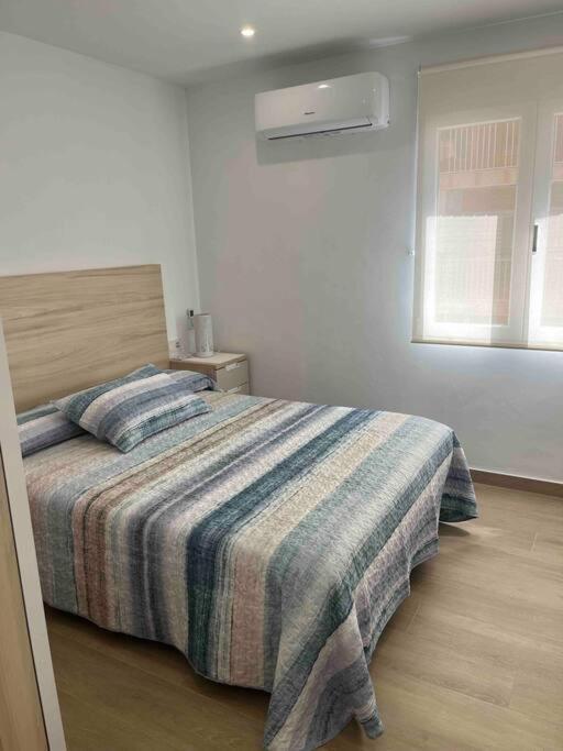 Apartamento Con Preciosas Vistas A Pie De Playa Santa Pola Bagian luar foto
