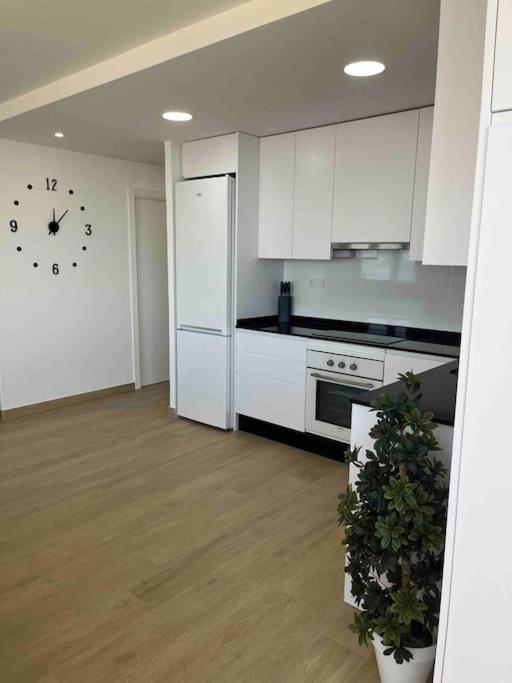 Apartamento Con Preciosas Vistas A Pie De Playa Santa Pola Bagian luar foto