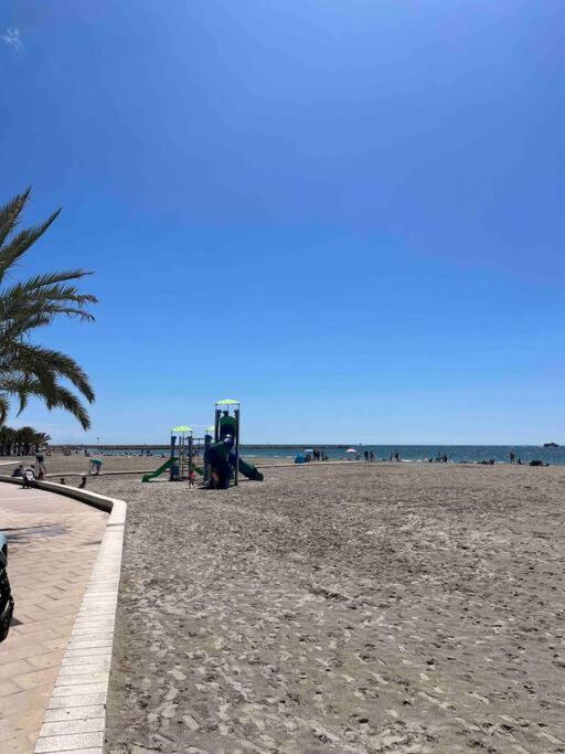Apartamento Con Preciosas Vistas A Pie De Playa Santa Pola Bagian luar foto